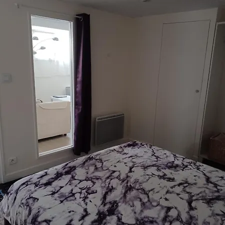아파트 Plain-pied 80 M2 Dans Maison, Parking Prive Gratuit, Gare Directe Paris